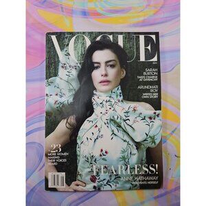 Vogue Magazine August 2025 Issue Anne Hathaway Cover No Mailing Label